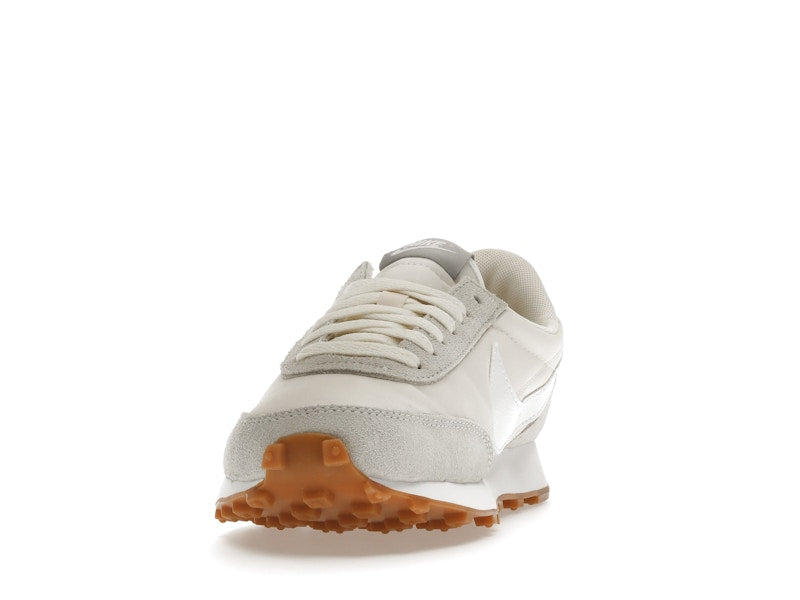 Nike Daybreak Pale Ivory Light Smoke Grey (Women's)