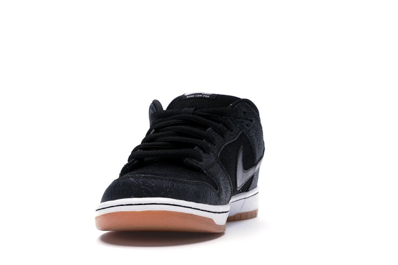Nike SB Dunk Low Nontourage