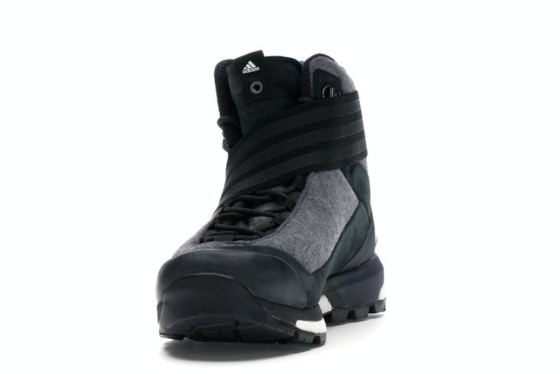 adidas Terrex Tracefinder Xhibition