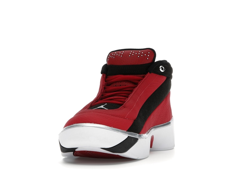 Jordan Team Showcase Gym Red Black