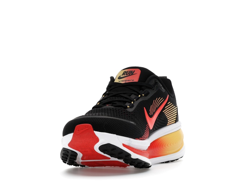 Nike Vomero 18 Black Crimson Topaz Gold