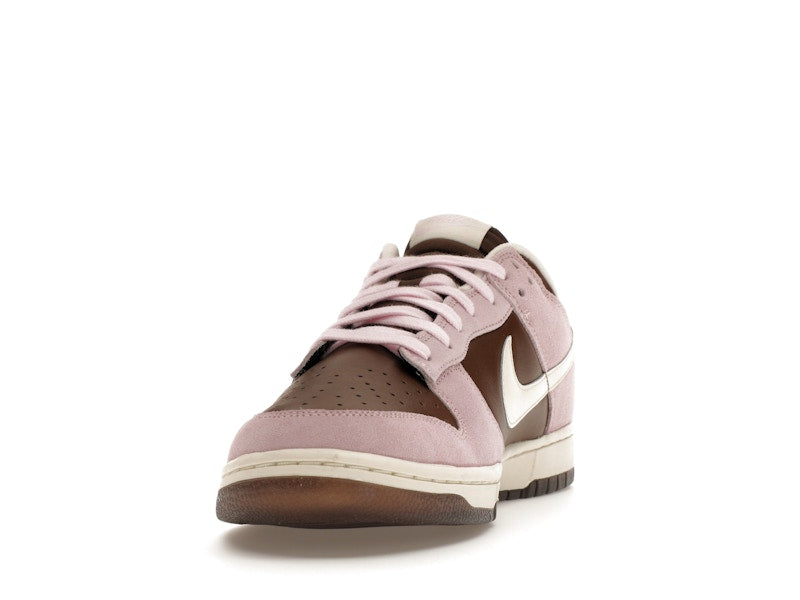 Nike Dunk Low Neapolitan (Women's)