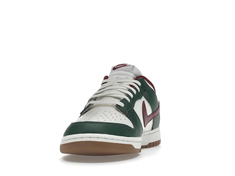 Nike Dunk Low Gorge Green