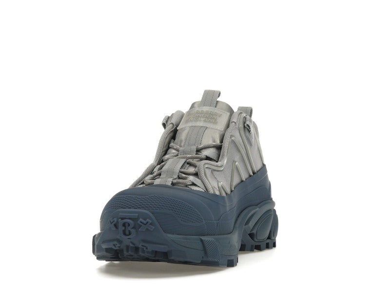 Burberry Arthur Warm Grey Oceanic Blue
