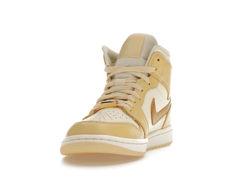 Jordan 1 Mid SE Pale Vanilla Metallic Gold (Women's)