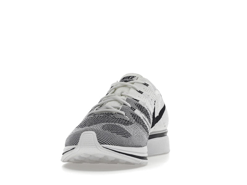 Nike Flyknit Trainer White Black