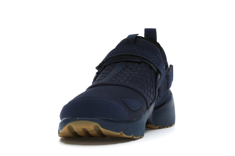 Jordan Trunner LX Navy Gum