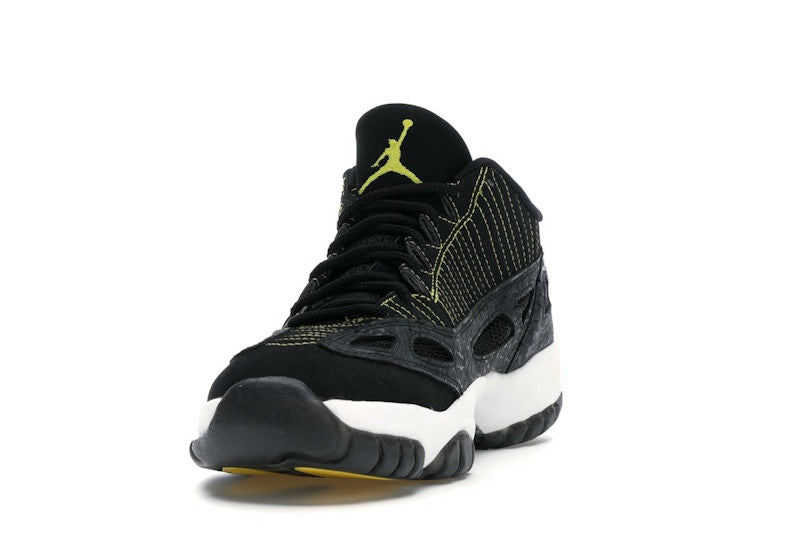 Jordan 11 Retro Low IE Black Zest