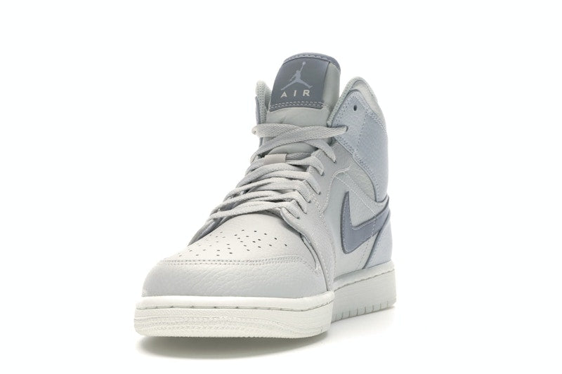 Jordan 1 Mid Light Bone