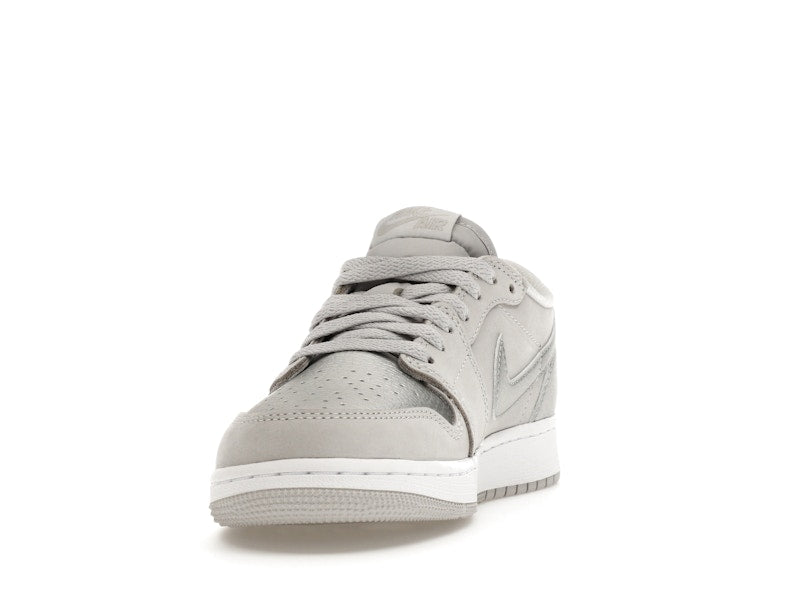 Jordan 1 Low OG Metallic Silver (GS)