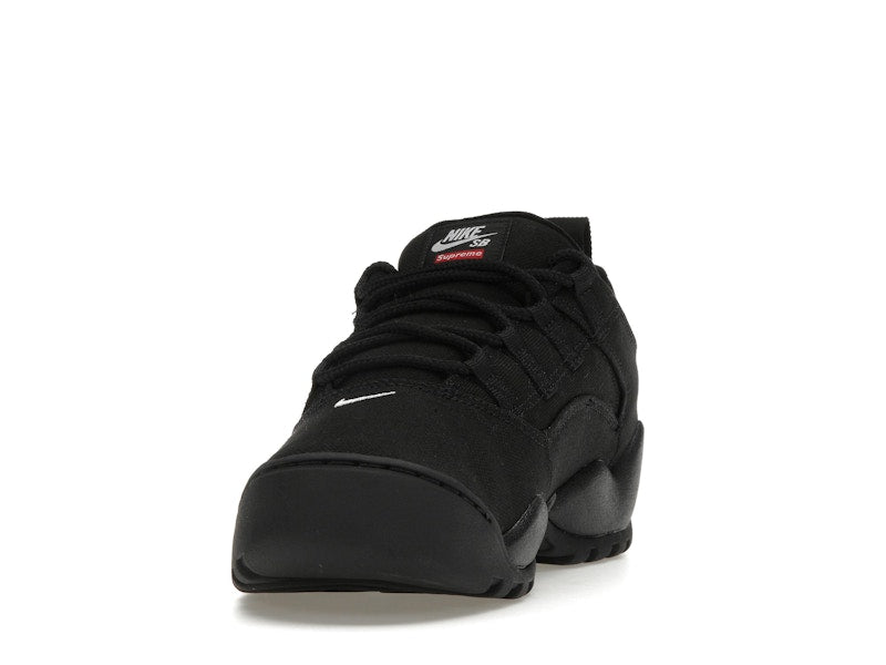 Nike SB Darwin Low Supreme Black