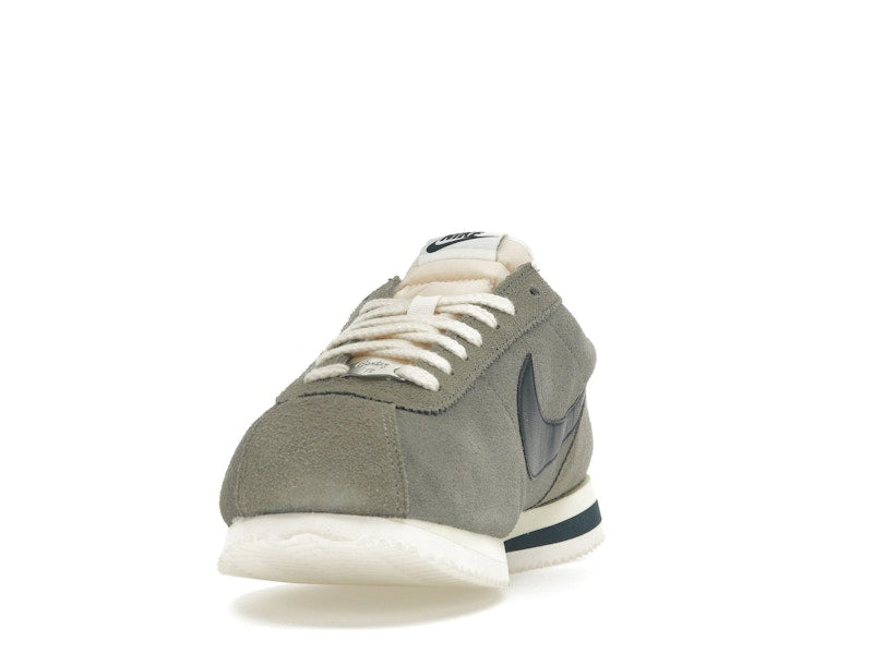 Nike Cortez size? Exclusive Grey