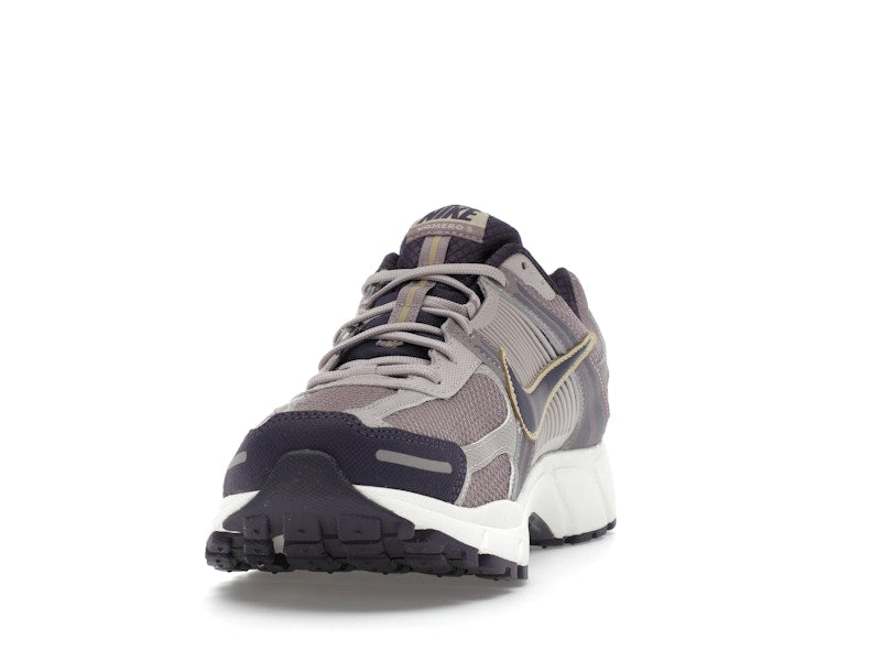 Nike Zoom Vomero 5 Platinum Violet