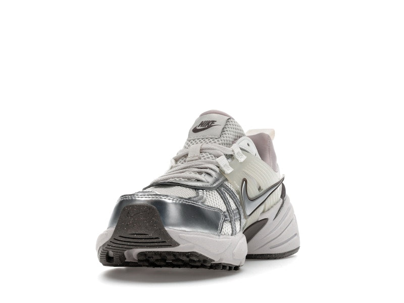 Nike V2K Run Platinum Tint Summit White Cave Stone Metallic Silver (Women's)