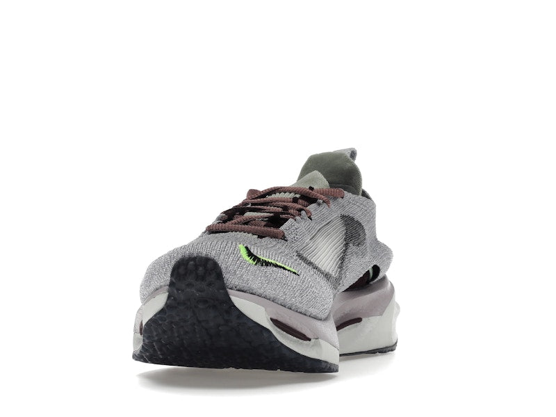 Nike Spark Flyknit Burgundy Crush and Racer Blue