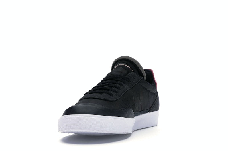 Nike Drop Type LX Black