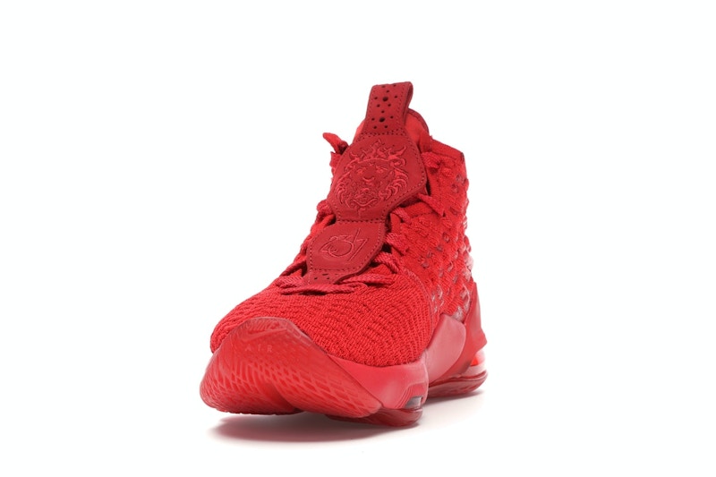 Nike LeBron 17 Red Carpet (GS)
