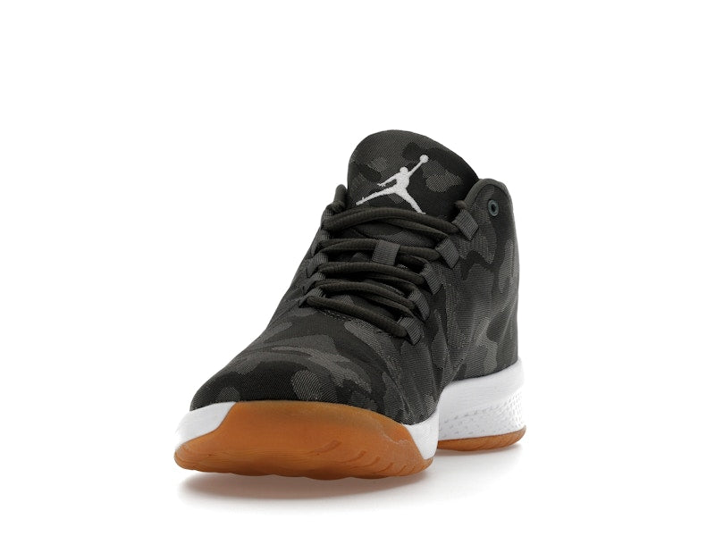 Jordan B.Fly River Rock/White-Dark Stucco