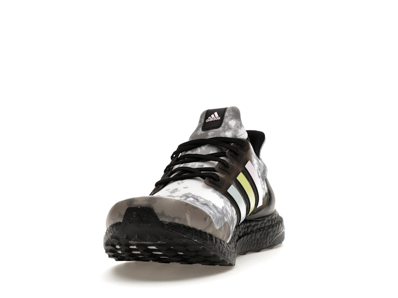adidas Ultra Boost Sky Tint Black