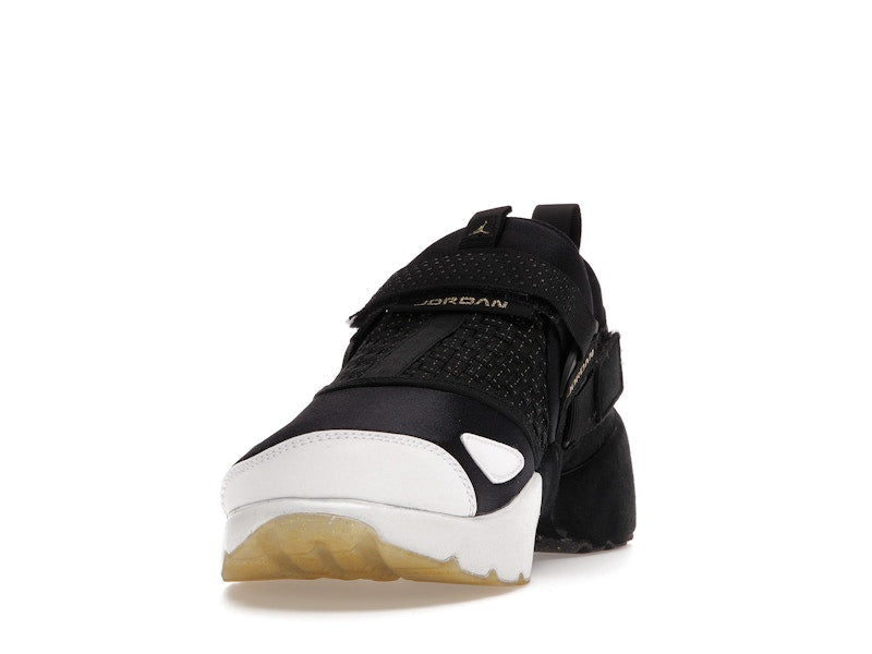 Jordan Trunner LX BHM (2017)