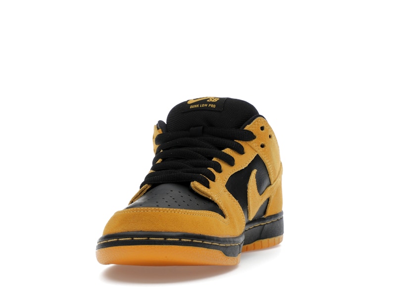 Nike SB Dunk Low Iowa