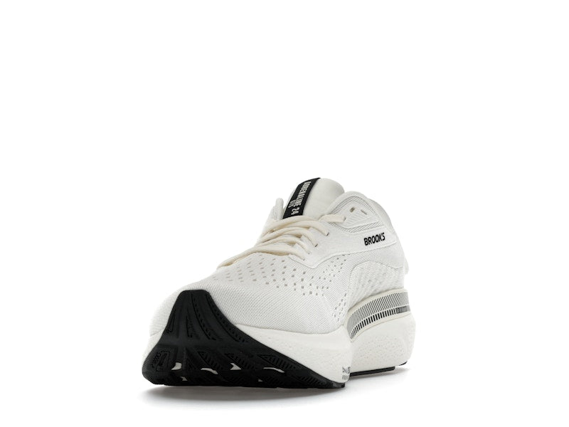 Brooks Adrenaline GTS 24 Coconut Black White Sand