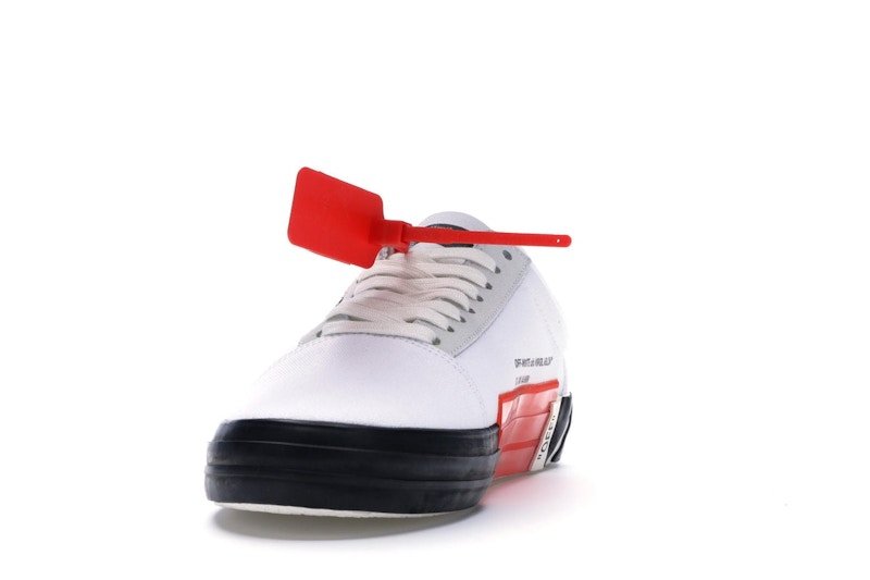 OFF-WHITE Vulc Low White (Updated Stripes)