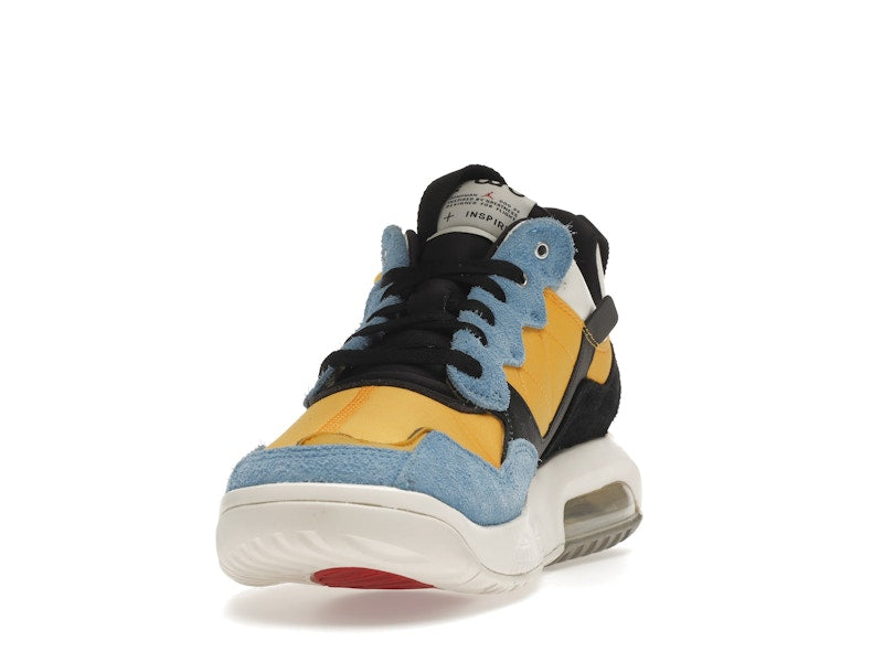 Jordan MA2 University Gold