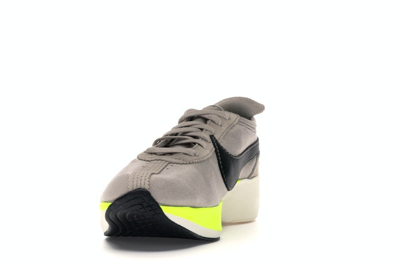 Nike Moon Racer String