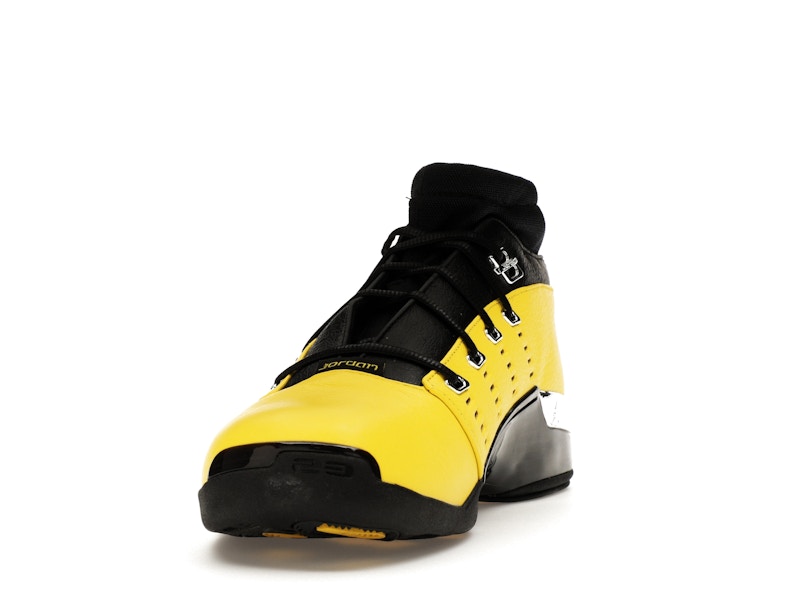 Jordan 17 Retro Low SoleFly Alternate Lightning