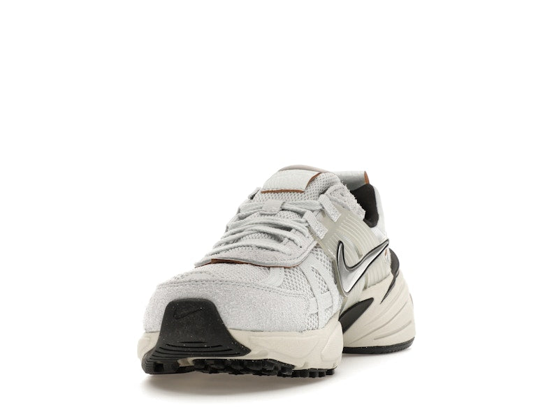 Nike V2K Run Pure Platinum Chrome (Women's)