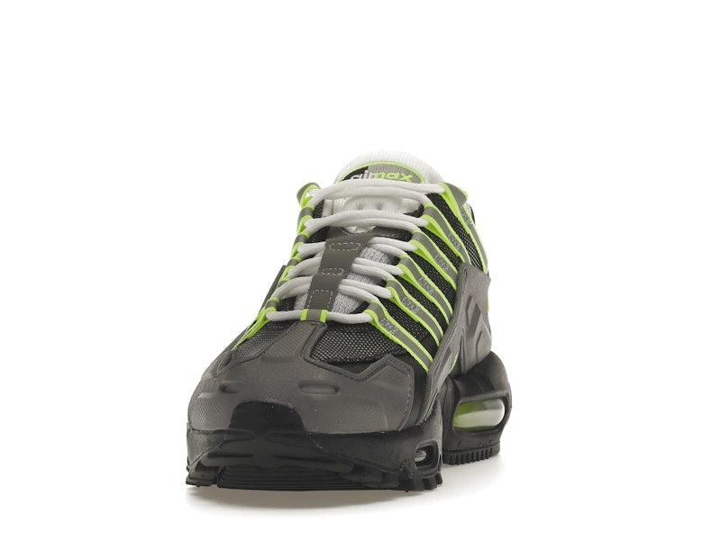 Nike NDSTRKT Air Max 95 Neon