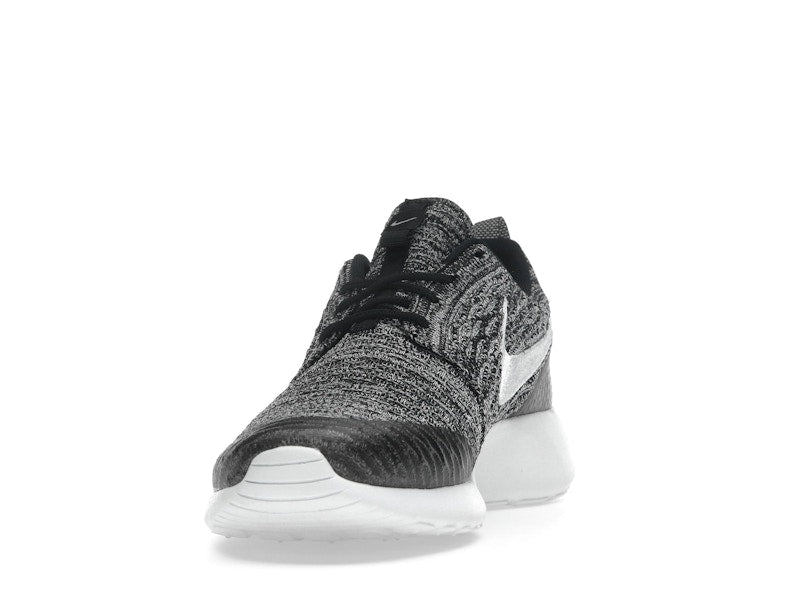 Nike Roshe One Flyknit Black White Cool Grey (Women's)