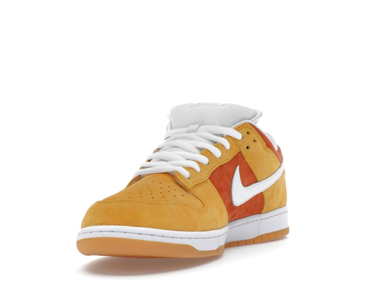 Nike SB Dunk Low Chocolate Skateboards Sun