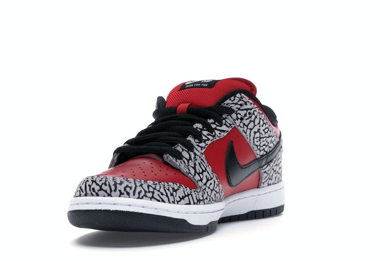 Nike SB Dunk Low Supreme Red Cement (2012)