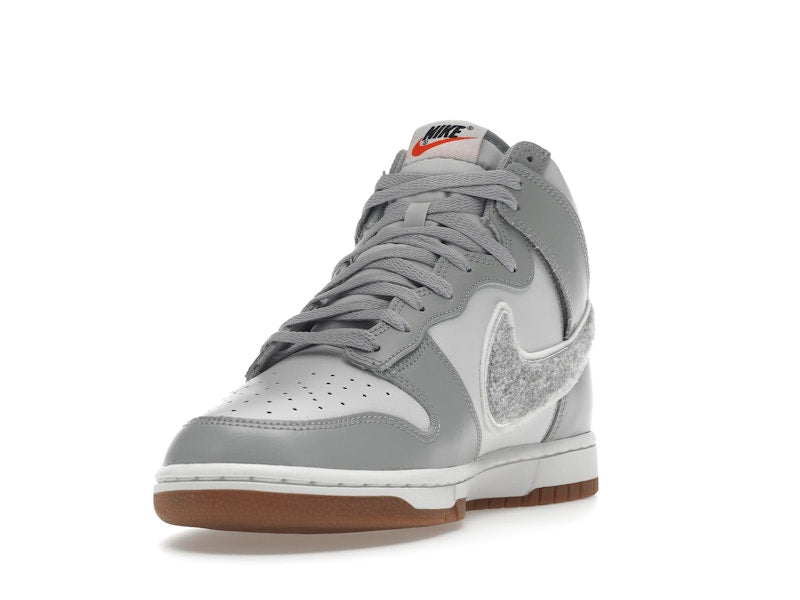 Nike Dunk High University Chenille Swoosh Light Smoke Grey