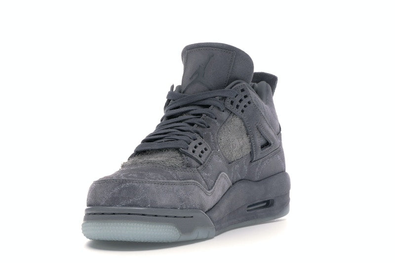 Jordan 4 Retro Kaws