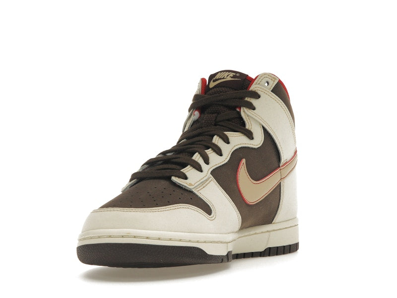 Nike Dunk High SE Baroque Brown