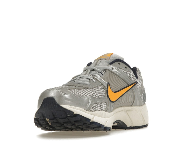 Nike Zoom Vomero 5 Pure Platinum Laser Orange