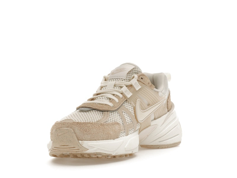 Nike V2K Run Sail Sand Drift (Women's)