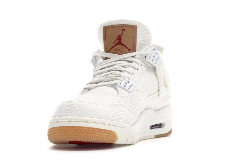 Jordan 4 Retro Levi's White (Levi's Tag)