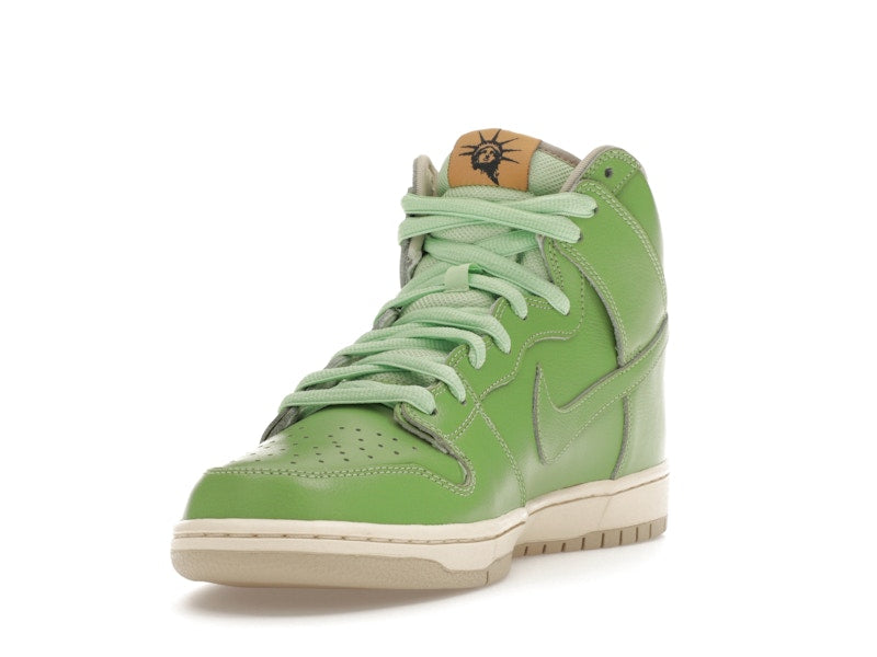 Nike SB Dunk High Statue of Liberty