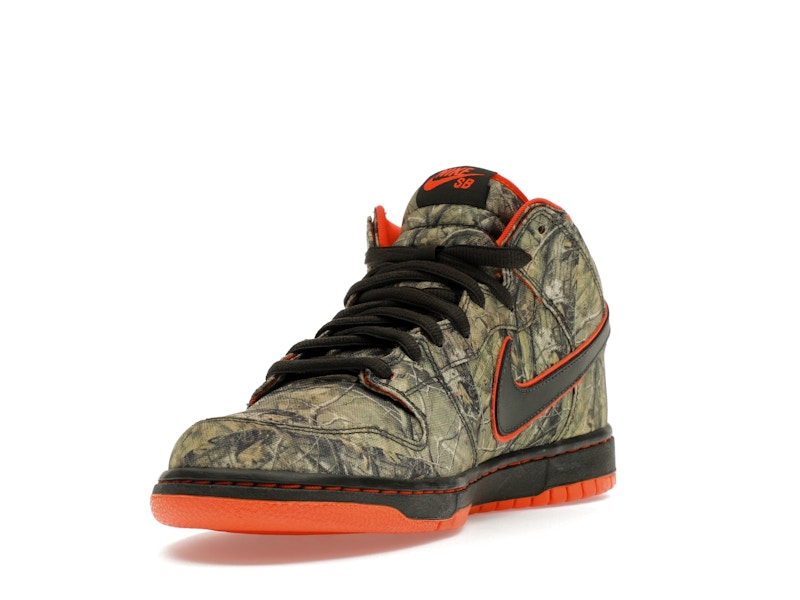 Nike SB Dunk Mid Real Tree Camo