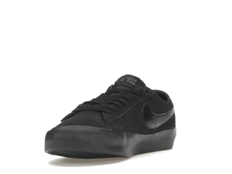 Nike SB Zoom Blazer Low Pro GT Black Anthracite