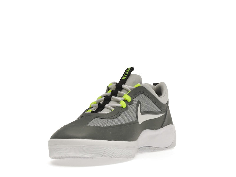 Nike SB Nyjah Free 2 Grey Neon