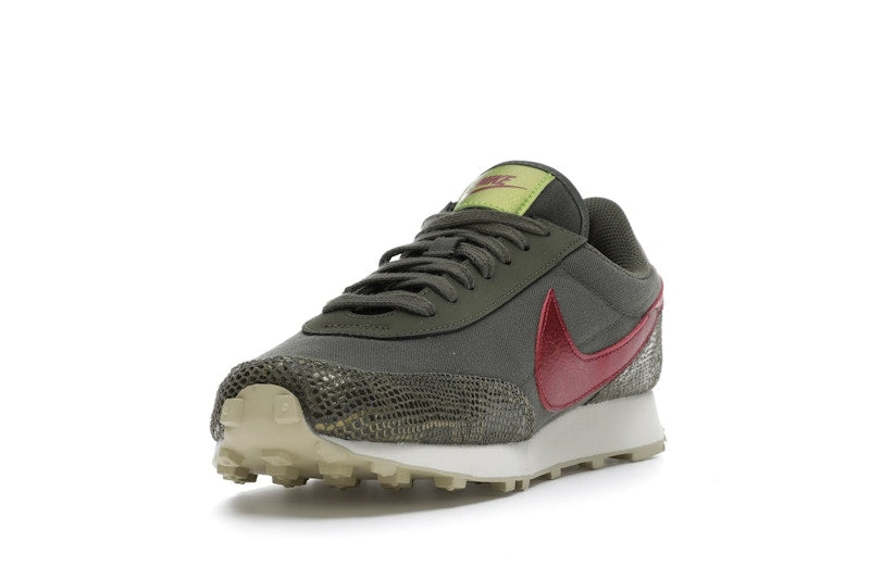 Nike Daybreak Medium Olive Worn Brick (Women's)