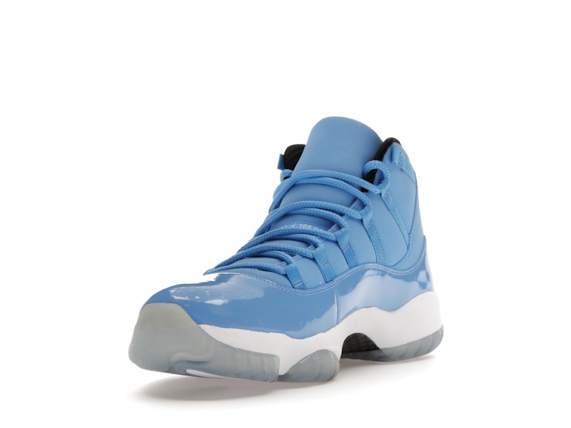 Jordan 11 Retro Pantone