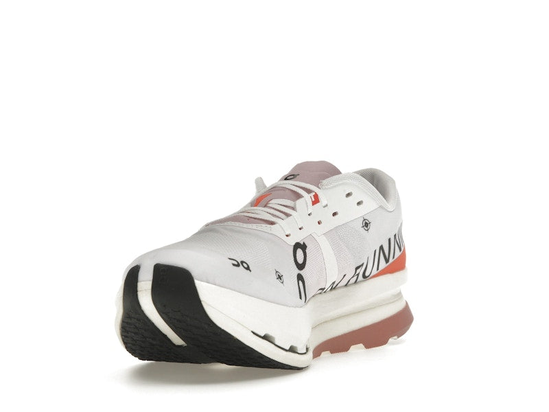 On Running Cloudboom Echo 3 White Flame