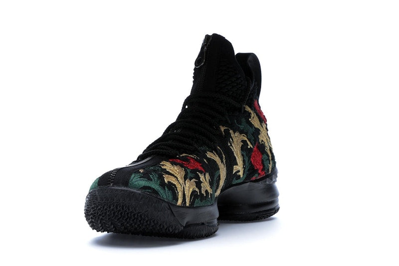 Nike LeBron 15 Performance Kith Closing Ceremony