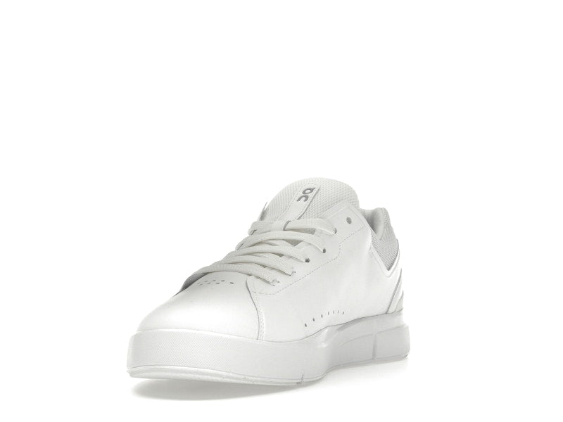 On The Roger Advantage All White (Women's)